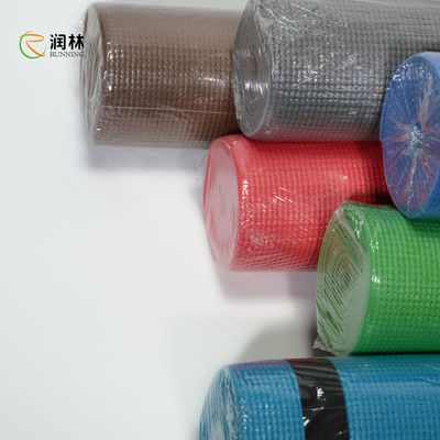 PVC Mat Roll Anti-Slip Various Color de yoga d'épaisseur de la forme physique 4-10mm d'exercice