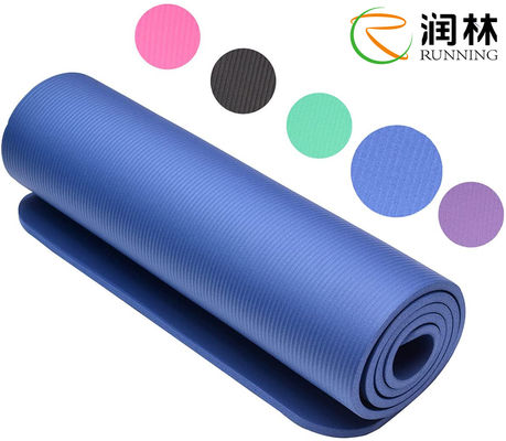 Le confort écument anti yoga Mat For Pilates Exercise de glissement de 10mm NBR
