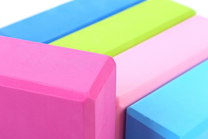 L'équilibre et l'appui purs réutilisés faits sur commande de couleur de bloc de yoga améliorent la force 4