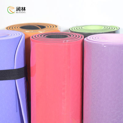 Yoga écologique portatif Mat For Tile Floor, tapis à haute densité recyclable de bande du gymnase 100